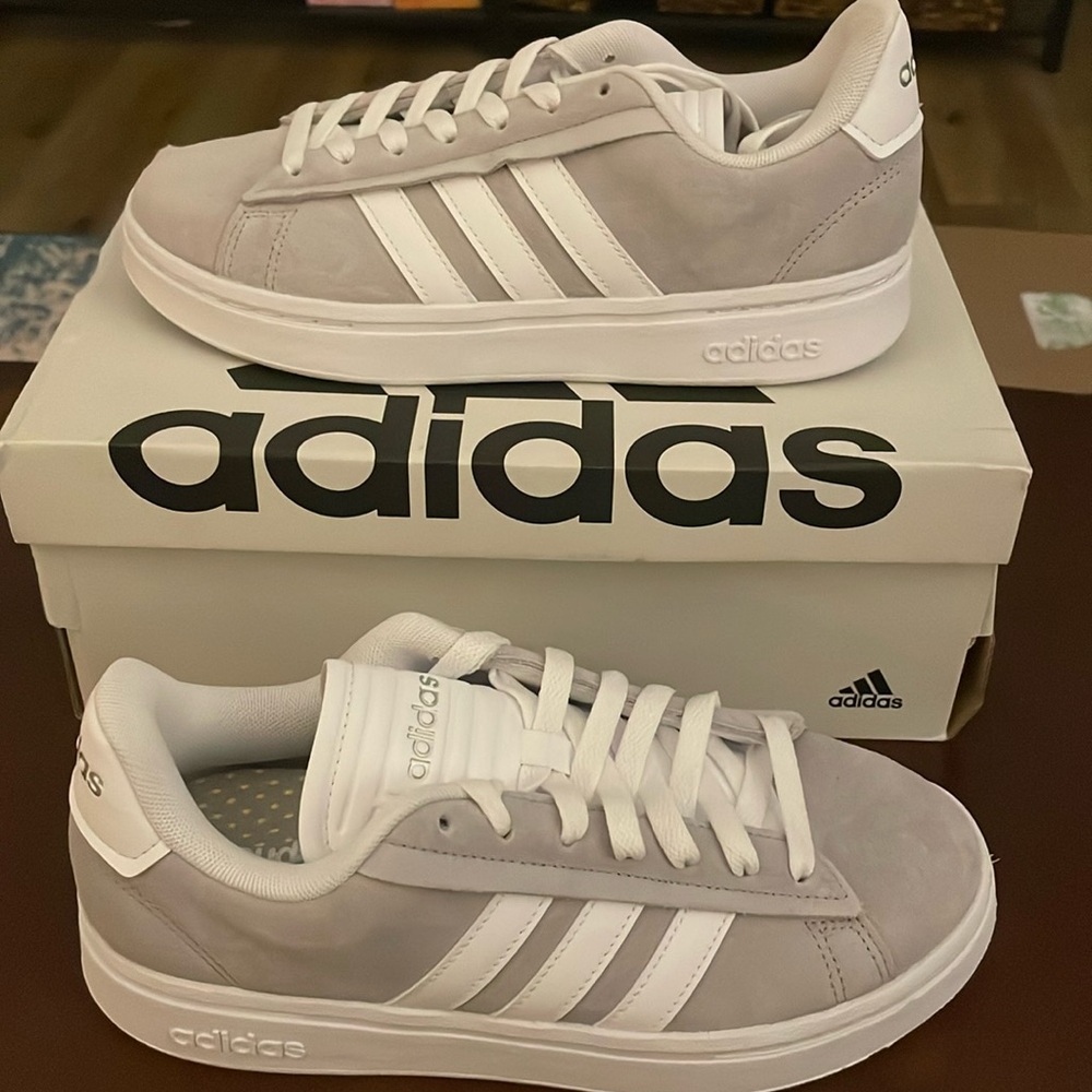 Adidas Grand Court Alpha Women’s 7